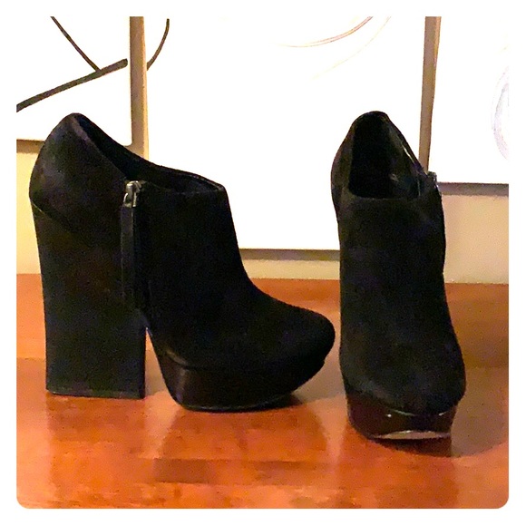 Boutique 9 platform booties - Picture 1 of 1